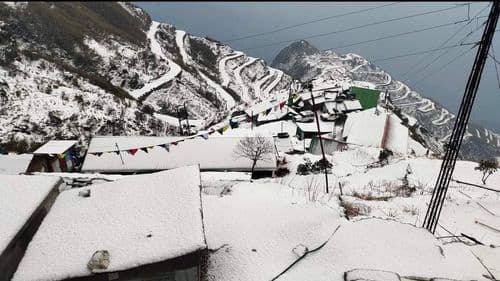 Sikkim's Tsomgo Lake and Dzuluk valley become a winter paradise after heavy snowfall, luring tourists